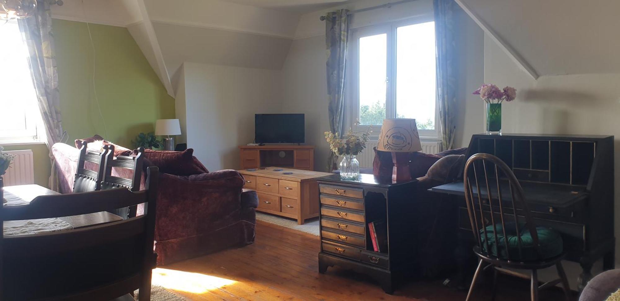 Lovely 3 Bed Condo Reigate Exterior photo