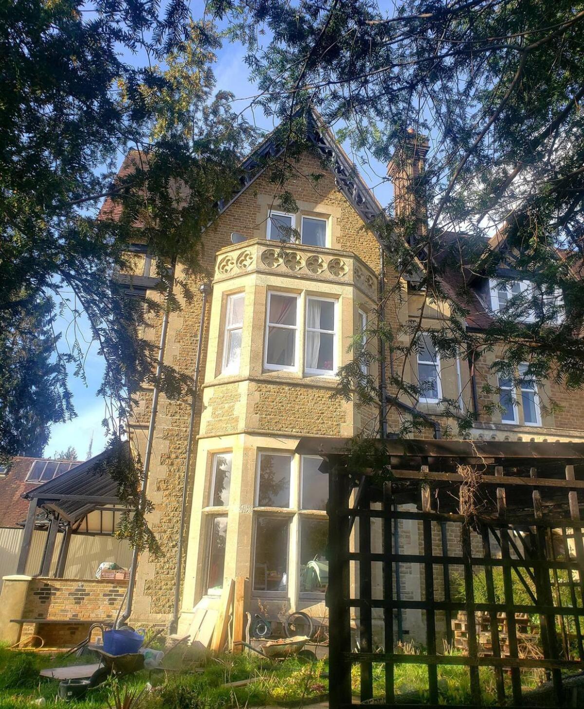 Lovely 3 Bed Condo Reigate Exterior photo